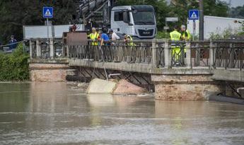 Maltempo Italia, ancora temporali e venti forti: allerta gialla in nove regioni