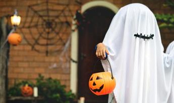 Halloween, Udicon: tra costumi e dolcetti ecco consigli per festa in sicurezza